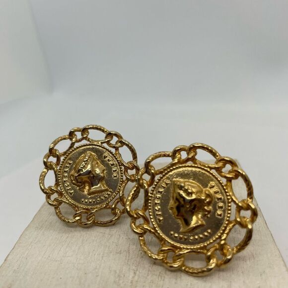 Vintage Queen Victoria Gold Cufflinks, House of Windsor, House of Windsor - Picture 1 of 11